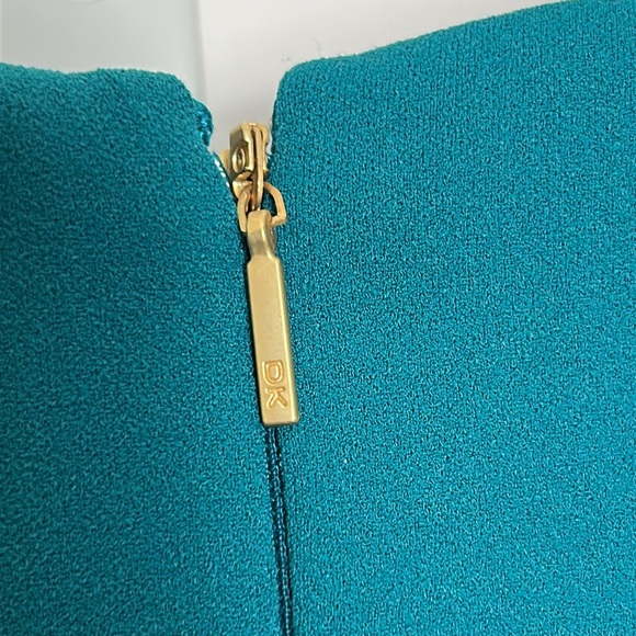 Donna Karan Women’s Size 12 Teal Black Sleeveless Layered Sheer Front Dress - Picture 7 of 11